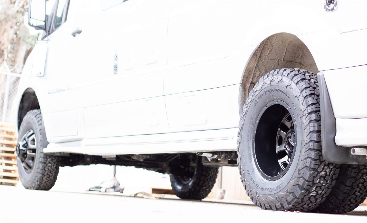 Ultra 003 Hunter Mercedes Sprinter 3500 Dually Wheels Agile Off Road
