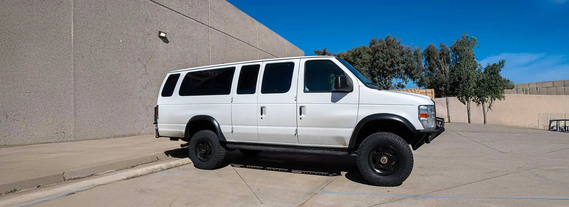 Ford E350