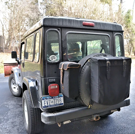 Overland Outfitters Spare Tire Hopper - Black