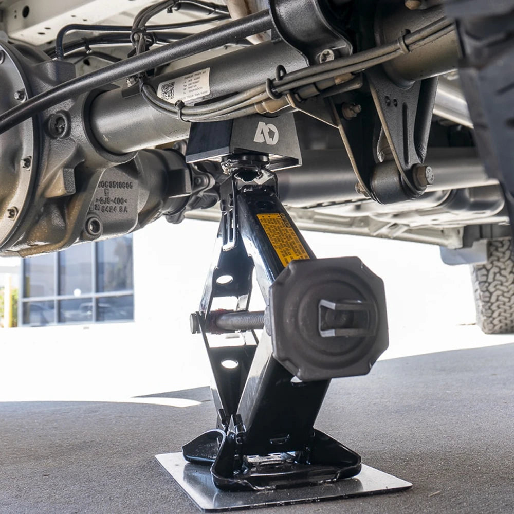 aglie (アグリエ) Off-Road H1 Scissor Jack w/ Axle & Frame Adaptor by Agile