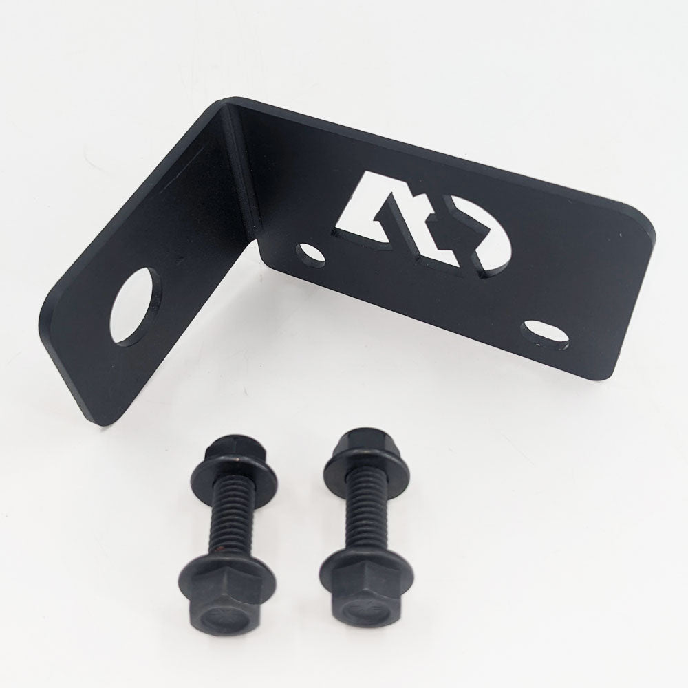 Bolt-On Sprinter Hitch Bracket For Air Fittings