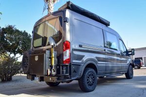 agile-off-road-2018-recap-ford-transit-aluminess-black-rhino