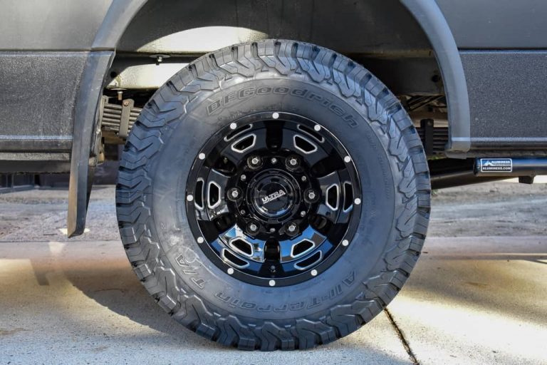 Ultra 003 Hunter Mercedes Sprinter 3500 Dually Wheels - Agile Off Road