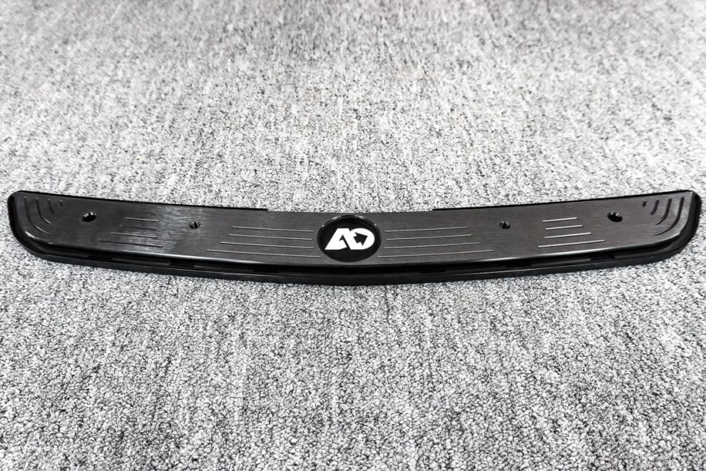 AO Front Step Light Bar for VS30 Sprinter (2019+) Agile Off Road
