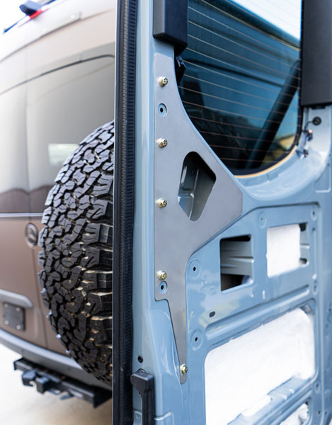 AO Rear Door Reinforcement Kit for VS30 Sprinter (2019+) - Driver-side