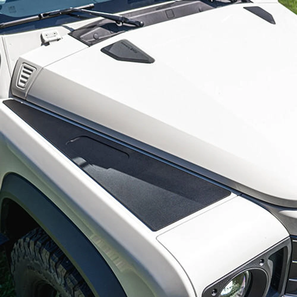 GPFIG-0602-1 GP Factor Fender Plate with Vent Appearance Kit For INEOS Grenadier